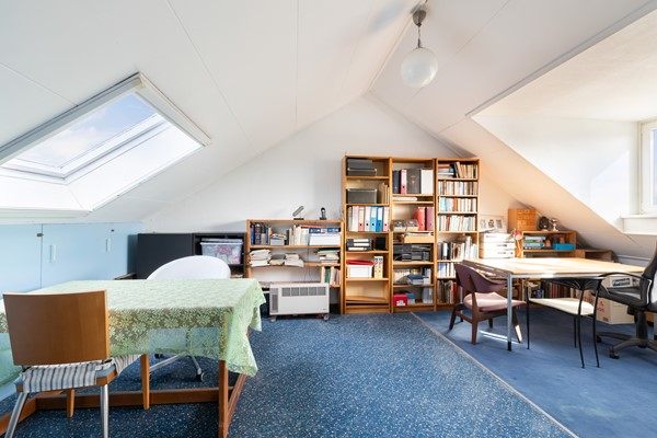 Foto - Te koop: Royale gezinswoning op uitstekende locatie!